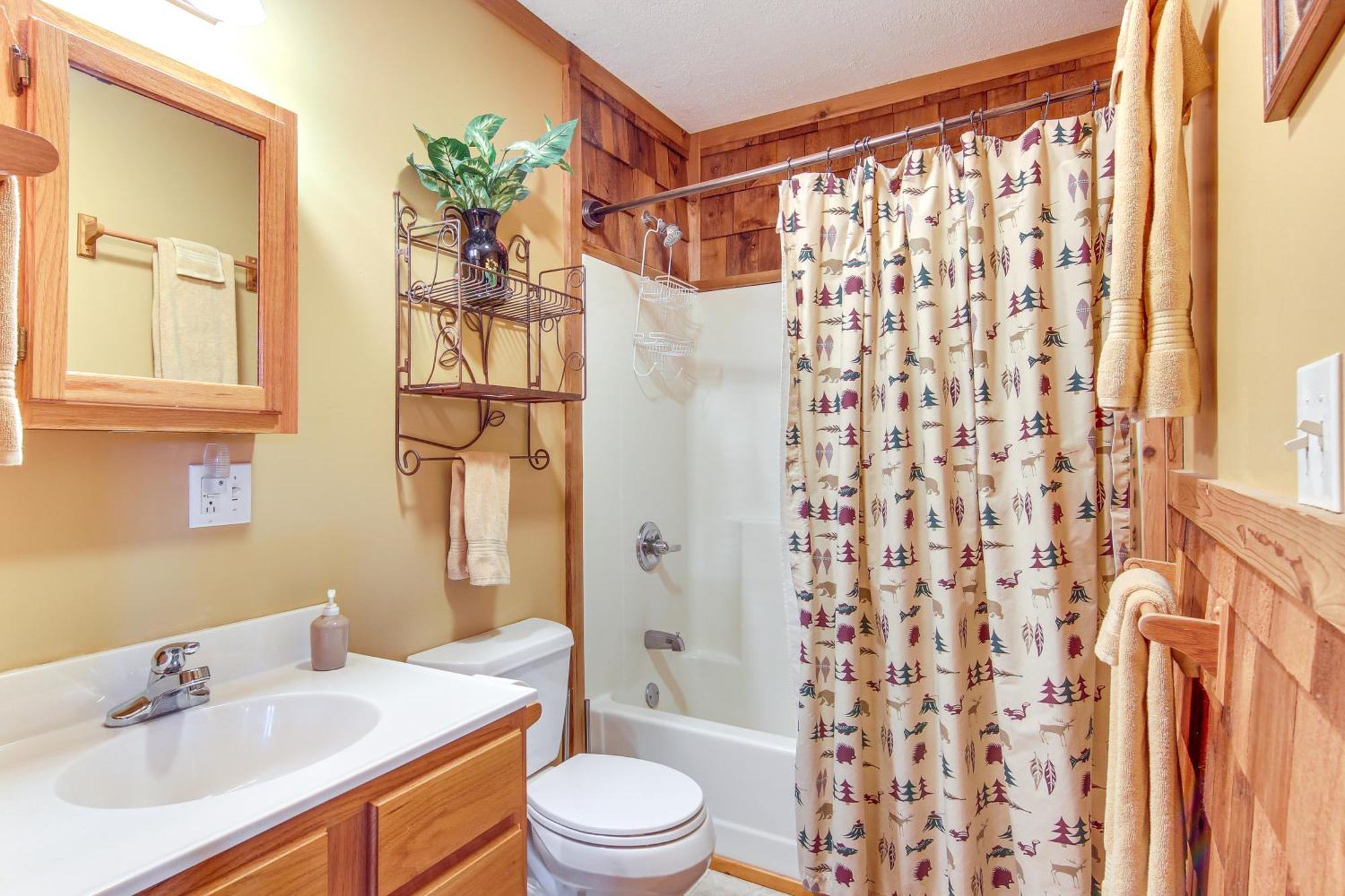 Charming Fox Den Cabin In Whittier With Hot Tub! Exterior foto